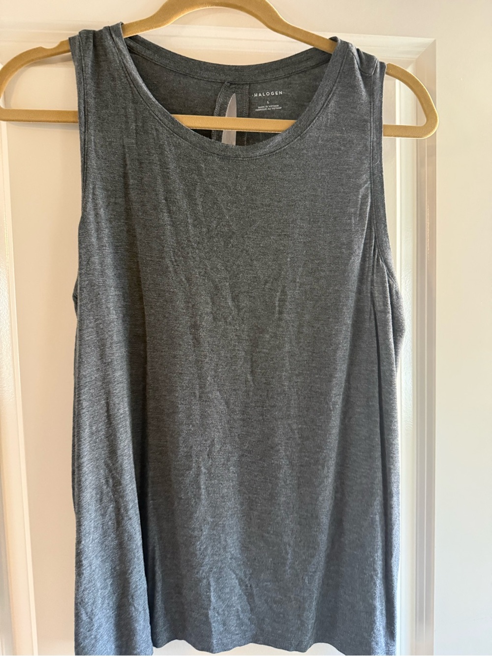 Halogen Gray Scoop Neck Sleeveless Tank Top
